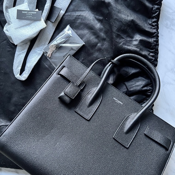 Saint Laurent Small Sac de Jour Black Grainy Calf - Picture 3 of 9